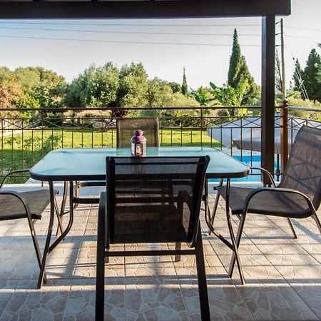 Villa Irida Afrato Экстерьер фото