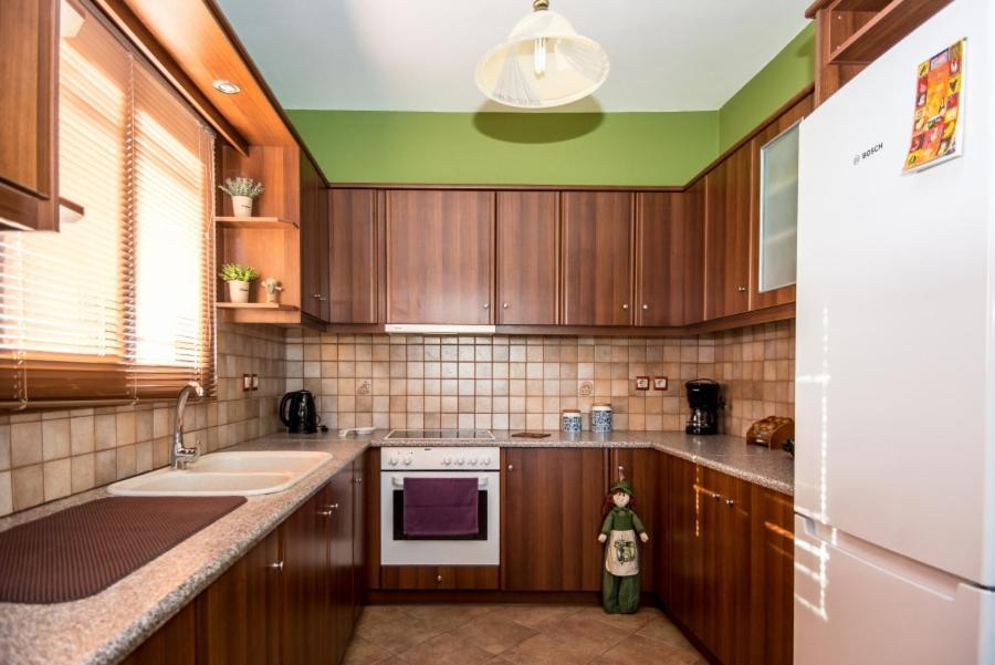 Villa Irida Afrato Экстерьер фото